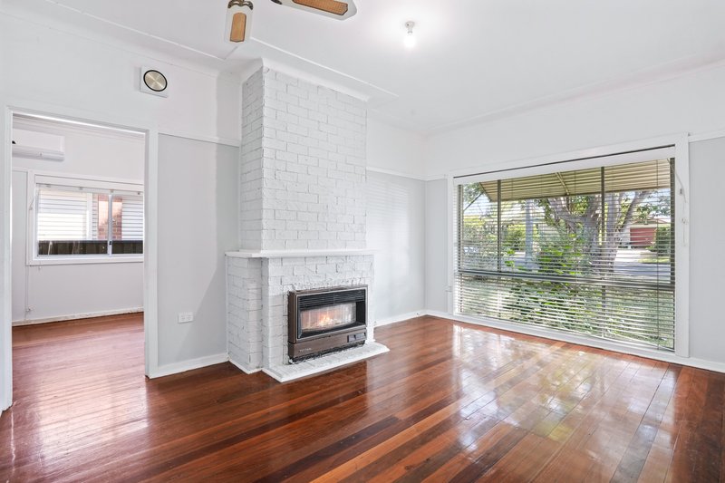 Photo - 73 Pitt Street, Richmond NSW 2753 - Image 2