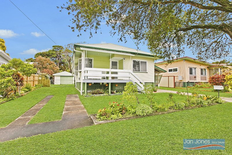 Photo - 73 Plume St , Redcliffe QLD 4020 - Image 2