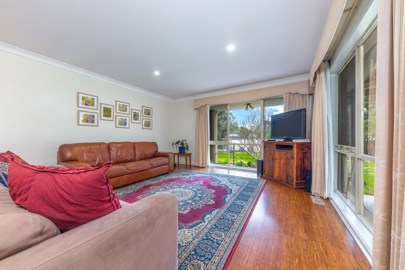 Photo - 73 Racecourse Road, Riddells Creek VIC 3431 - Image 9