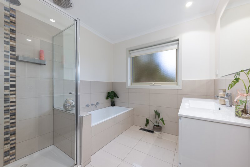 Photo - 73 Racecourse Road, Riddells Creek VIC 3431 - Image 14