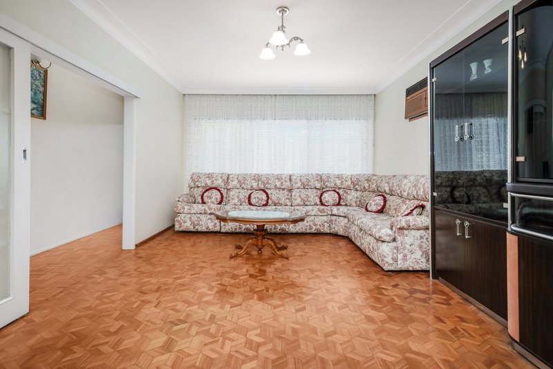 Photo - 73 Railway Parade, Condell Park NSW 2200 - Image 5