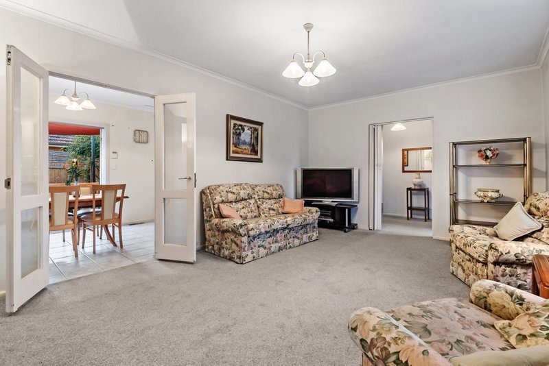 Photo - 73 Raleigh Street, Forest Hill VIC 3131 - Image 5