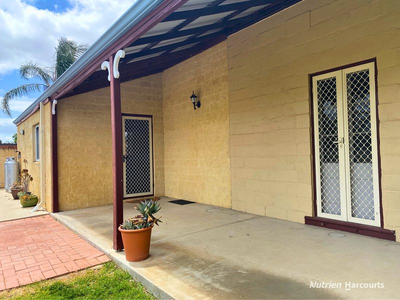 Photo - 73 Rason Street, Kellerberrin WA 6410 - Image 27