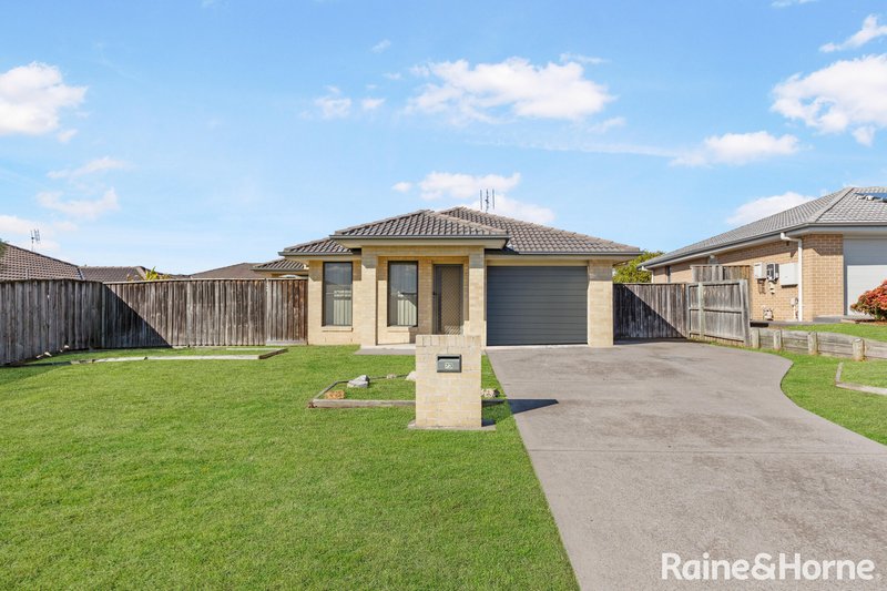 73 Redgum Circuit, Aberglasslyn NSW 2320