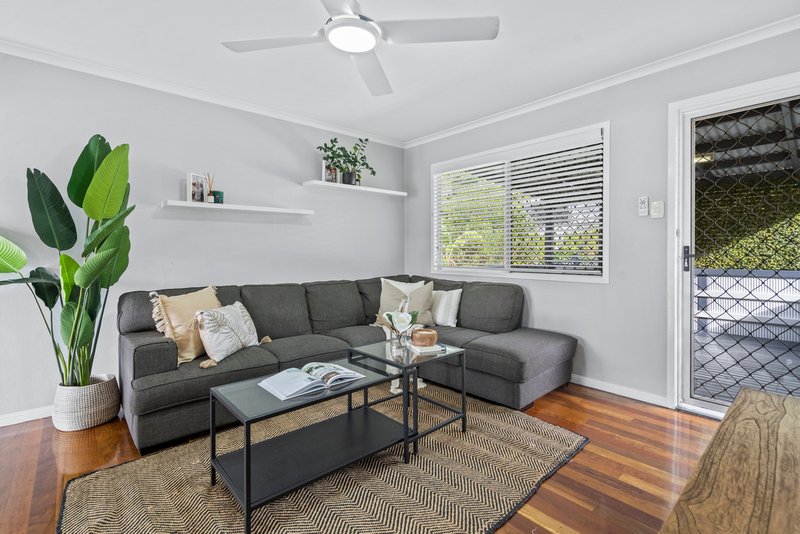 Photo - 73 Sallows Street, Alexandra Hills QLD 4161 - Image 17