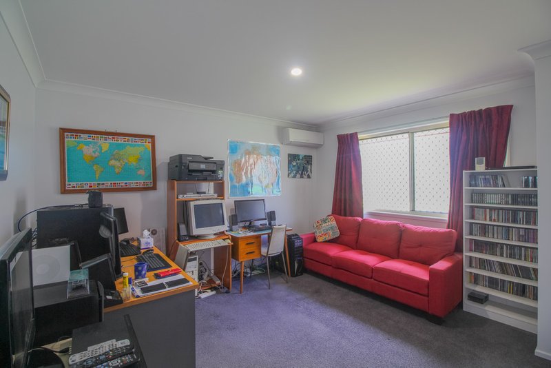 Photo - 73 Sarah Drive, Yamanto QLD 4305 - Image 14