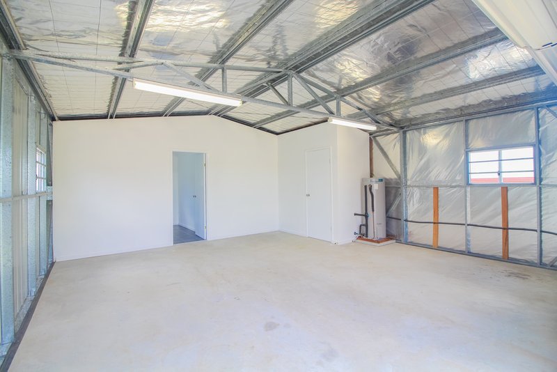 Photo - 73 Sarah Drive, Yamanto QLD 4305 - Image 21