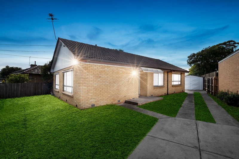 Photo - 73 Springfield Road, Blackburn North VIC 3130 - Image 5