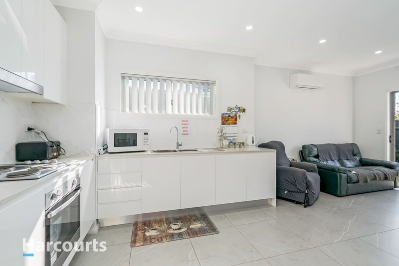 Photo - 73 St Clair Avenue, St Clair NSW 2759 - Image 9