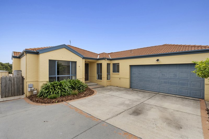 73 Sugarloaf Circle, Palmerston ACT 2913