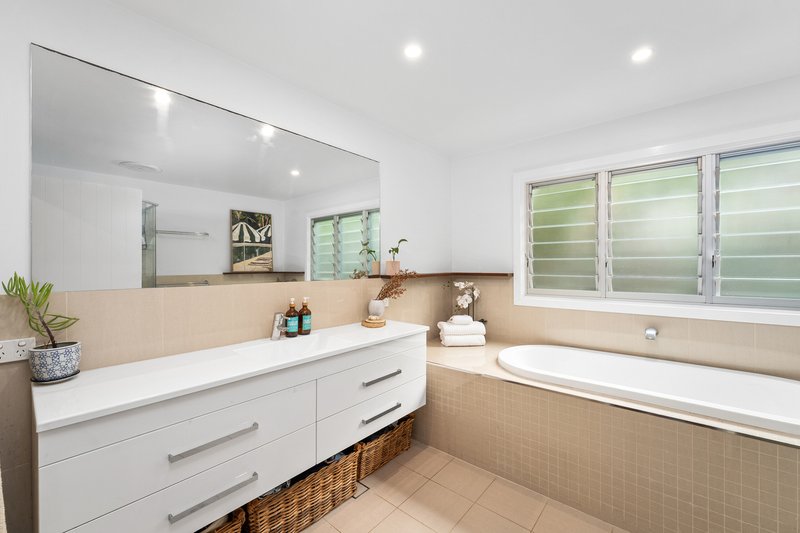 Photo - 73 Wairakei Road, Wamberal NSW 2260 - Image 9