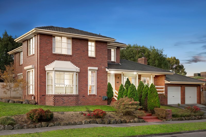 73 Wakley Crescent, Wantirna South VIC 3152