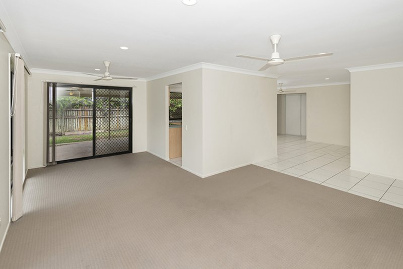 Photo - 73 Wallace Circuit, Kirwan QLD 4817 - Image 2