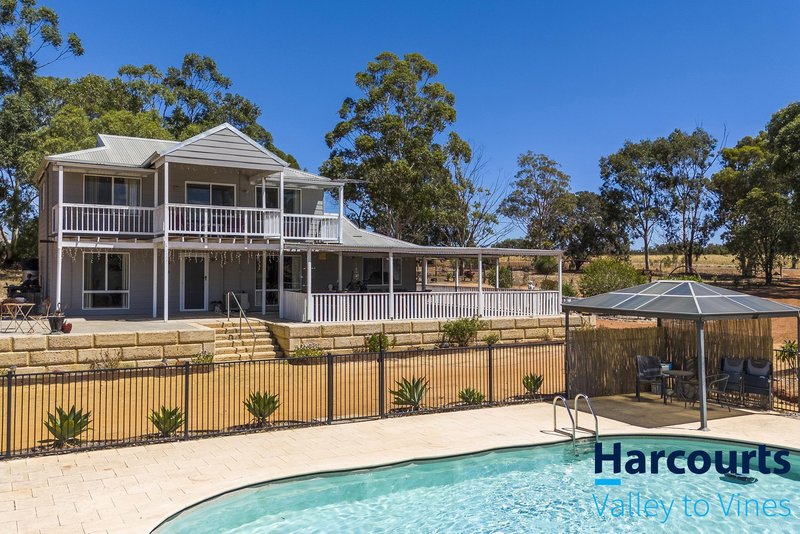 Photo - 73 Wowra Drive, Gingin WA 6503 - Image 2