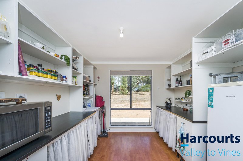 Photo - 73 Wowra Drive, Gingin WA 6503 - Image 6