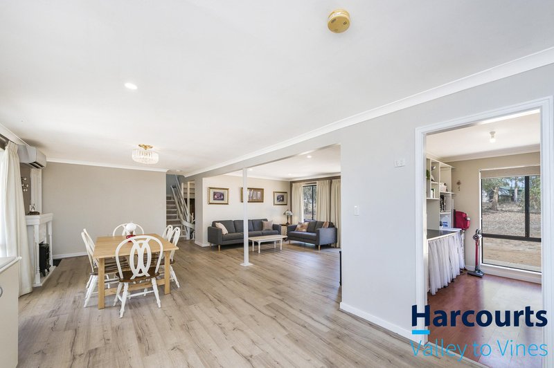 Photo - 73 Wowra Drive, Gingin WA 6503 - Image 9