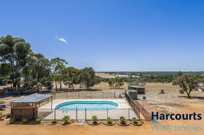 Photo - 73 Wowra Drive, Gingin WA 6503 - Image 18