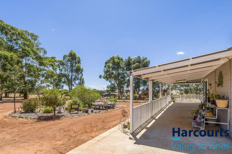 Photo - 73 Wowra Drive, Gingin WA 6503 - Image 20