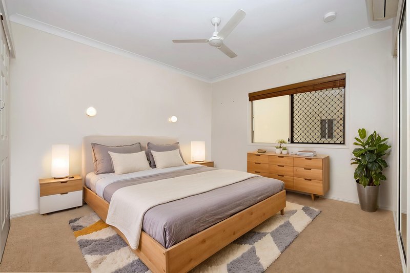 Photo - 7/30-32 Martinez Avenue, West End QLD 4810 - Image 8