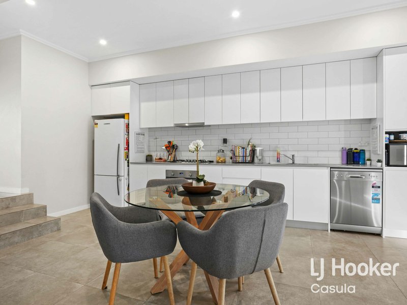 Photo - 7/30-32 Reserve Road, Casula NSW 2170 - Image 3