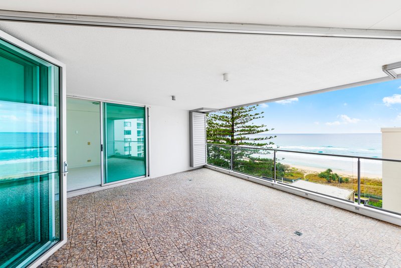 Photo - 7/30 Garfield Terrace, Surfers Paradise QLD 4217 - Image 3