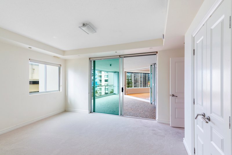 Photo - 7/30 Garfield Terrace, Surfers Paradise QLD 4217 - Image 9