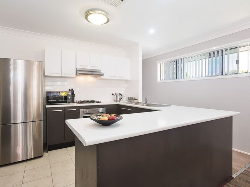 Photo - 7/30 Helen Street, Mount Hutton NSW 2290 - Image 5