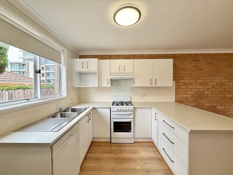 Photo - 7/30 Mulbinga Street, Charlestown NSW 2290 - Image 7