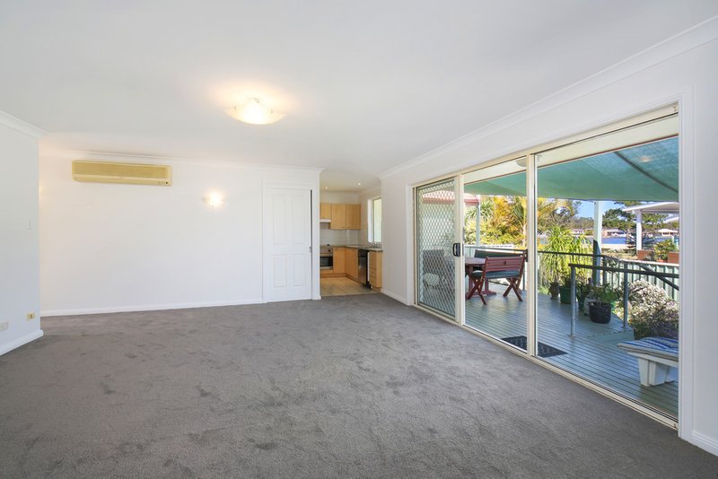 Photo - 7/30 Pine Ave , Davistown NSW 2251 - Image 3