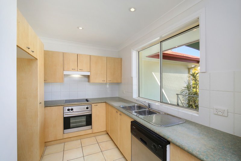 Photo - 7/30 Pine Ave , Davistown NSW 2251 - Image 4