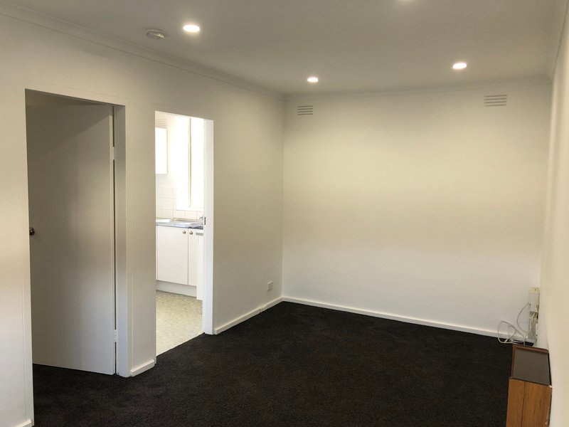 Photo - 7/305 Brunswick Road, Brunswick VIC 3056 - Image 2