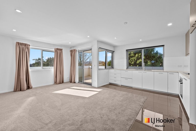 Photo - 73/10 Ipima Street, Braddon ACT 2612 - Image 7
