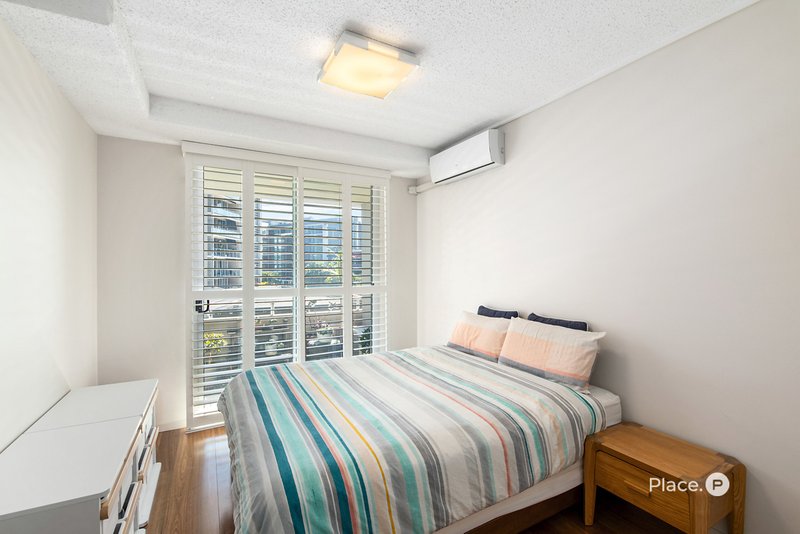 Photo - 731/1000 Ann Street, Fortitude Valley QLD 4006 - Image 10