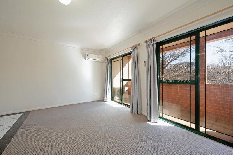 Photo - 73/14 Boolee Street, Reid ACT 2612 - Image 5