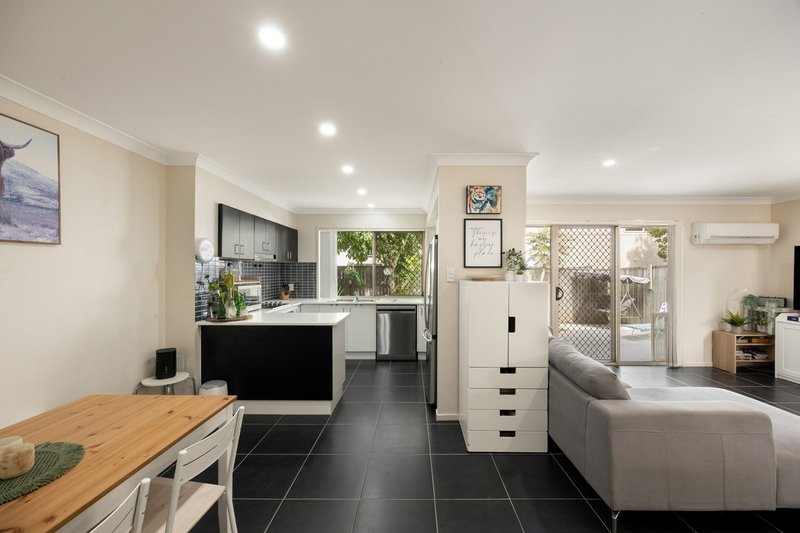 Photo - 73/172-180 Fryar Road, Eagleby QLD 4207 - Image 4