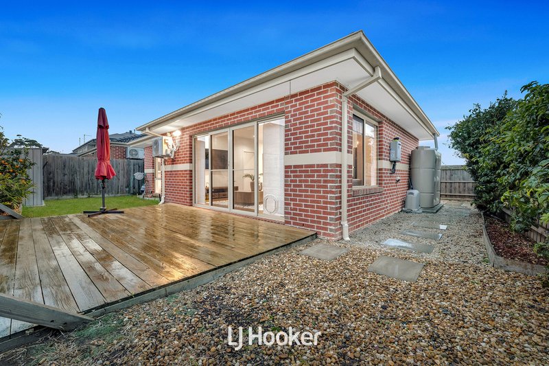 Photo - 7/32 Central Road, Hampton Park VIC 3976 - Image 15