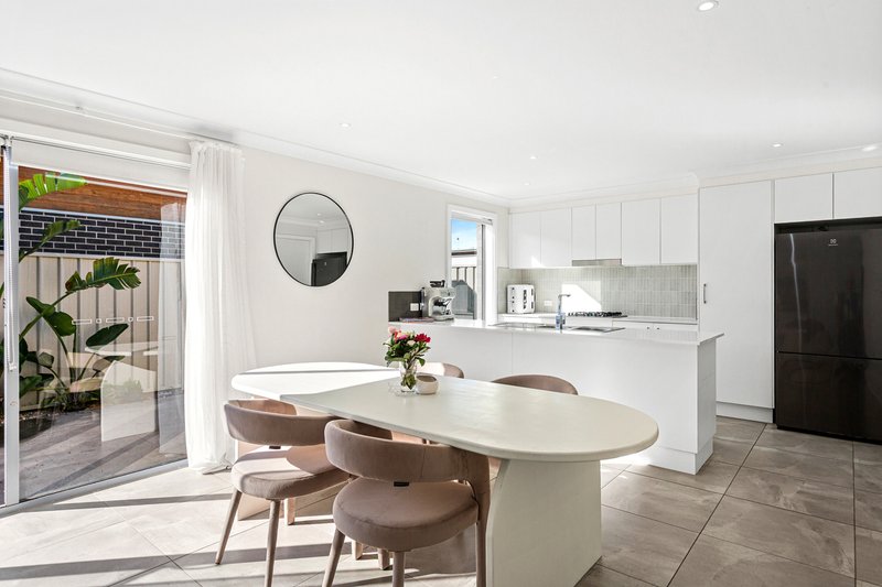 Photo - 7/32 Coolum Parkway, Shell Cove NSW 2529 - Image 2