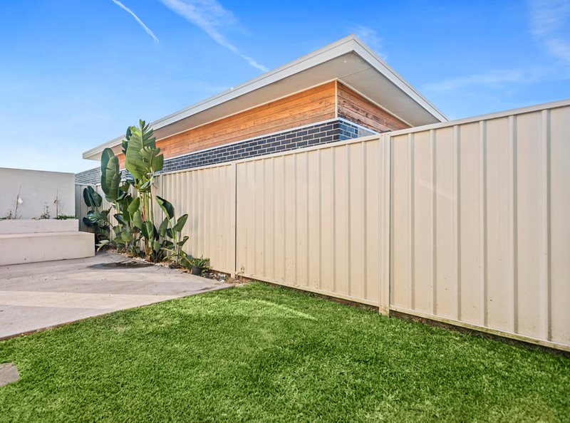 Photo - 7/32 Coolum Parkway, Shell Cove NSW 2529 - Image 11
