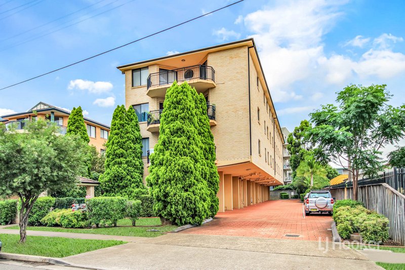 7/32 Fourth Avenue, Blacktown NSW 2148