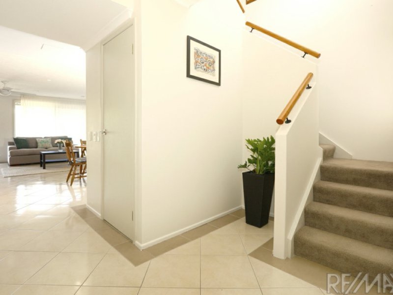 Photo - 73/2320 Gold Coast Highway, Mermaid Beach QLD 4218 - Image 9