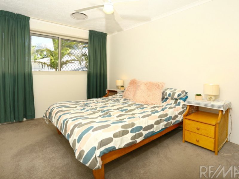 Photo - 73/2320 Gold Coast Highway, Mermaid Beach QLD 4218 - Image 11