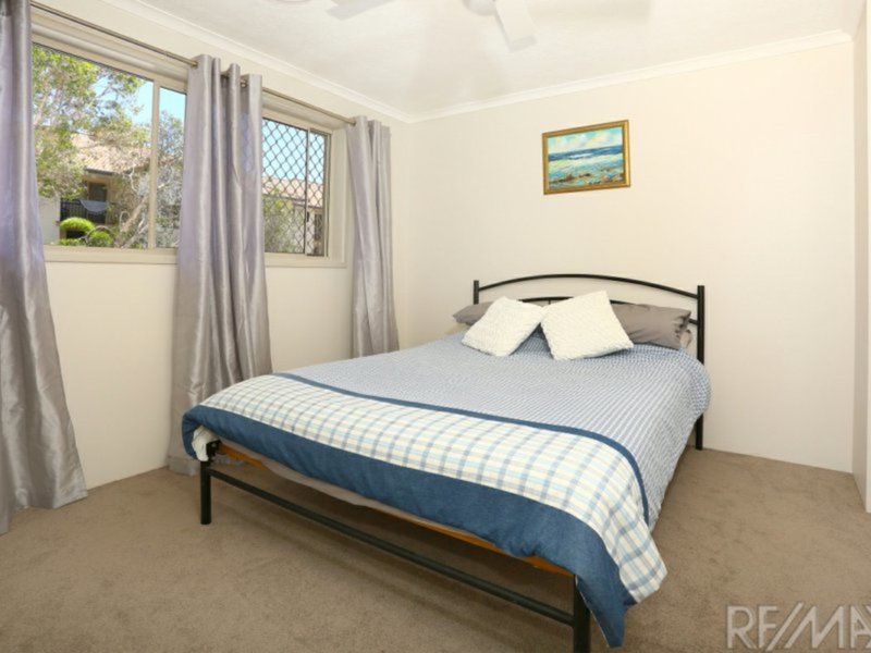 Photo - 73/2320 Gold Coast Highway, Mermaid Beach QLD 4218 - Image 13