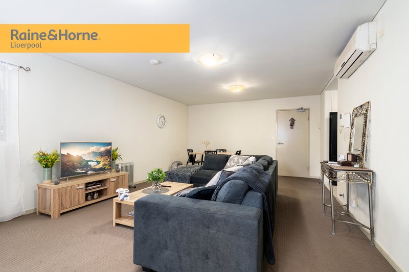 Photo - 7/33 Lachlan Street, Liverpool NSW 2170 - Image 3