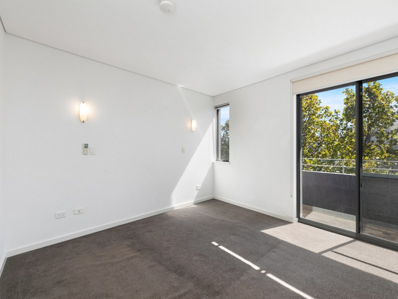 Photo - 7/33 Royal Street, East Perth WA 6004 - Image 16