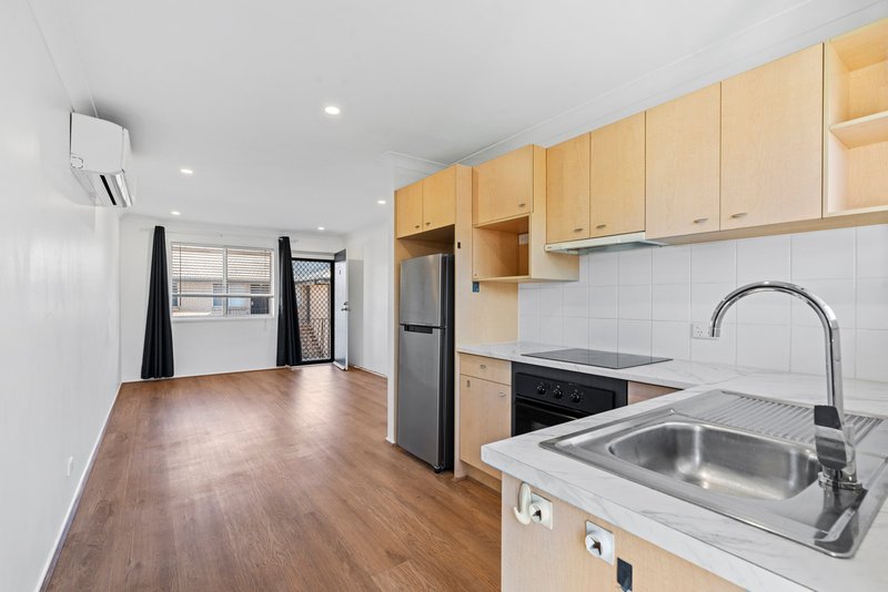 Photo - 7/33 Shottery Street, Yeronga QLD 4104 - Image 3