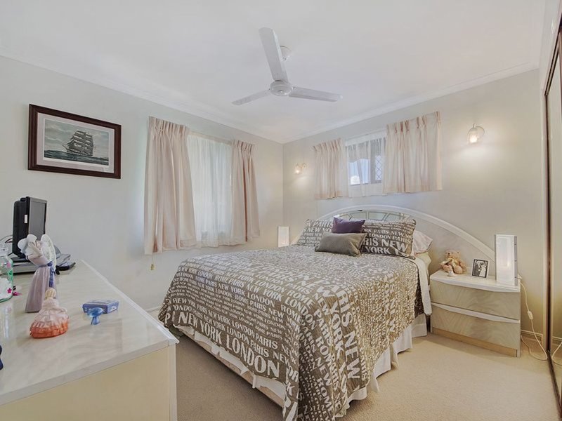 Photo - 73/3 Township Drive, Burleigh Heads QLD 4220 - Image 6