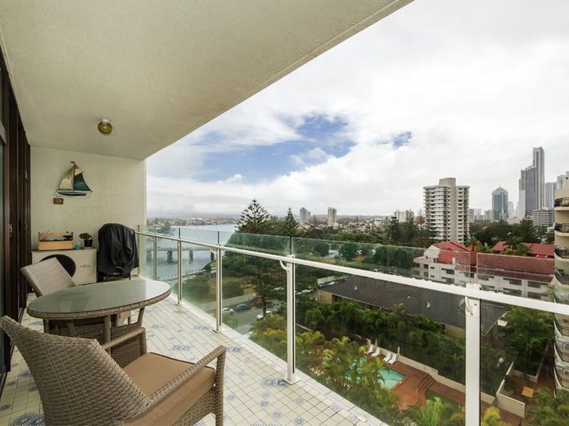 Photo - 73/33 Thornton Street, Surfers Paradise QLD 4217 - Image 5