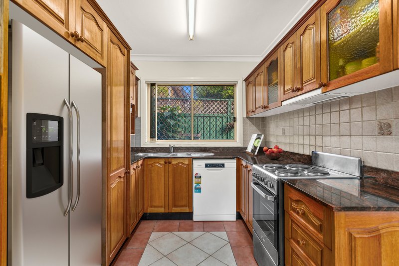 Photo - 7/35-37 Matthews Street, Wollongong NSW 2500 - Image 4