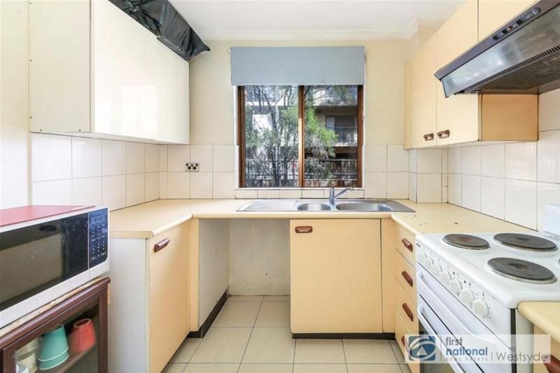 Photo - 73/5 Griffiths Street, Blacktown NSW 2148 - Image 5