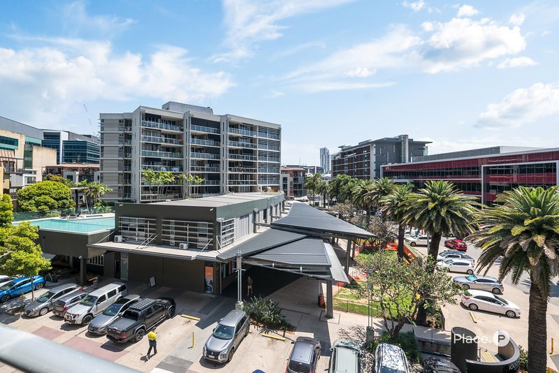 Photo - 735/1000 Ann Street, Fortitude Valley QLD 4006 - Image 5